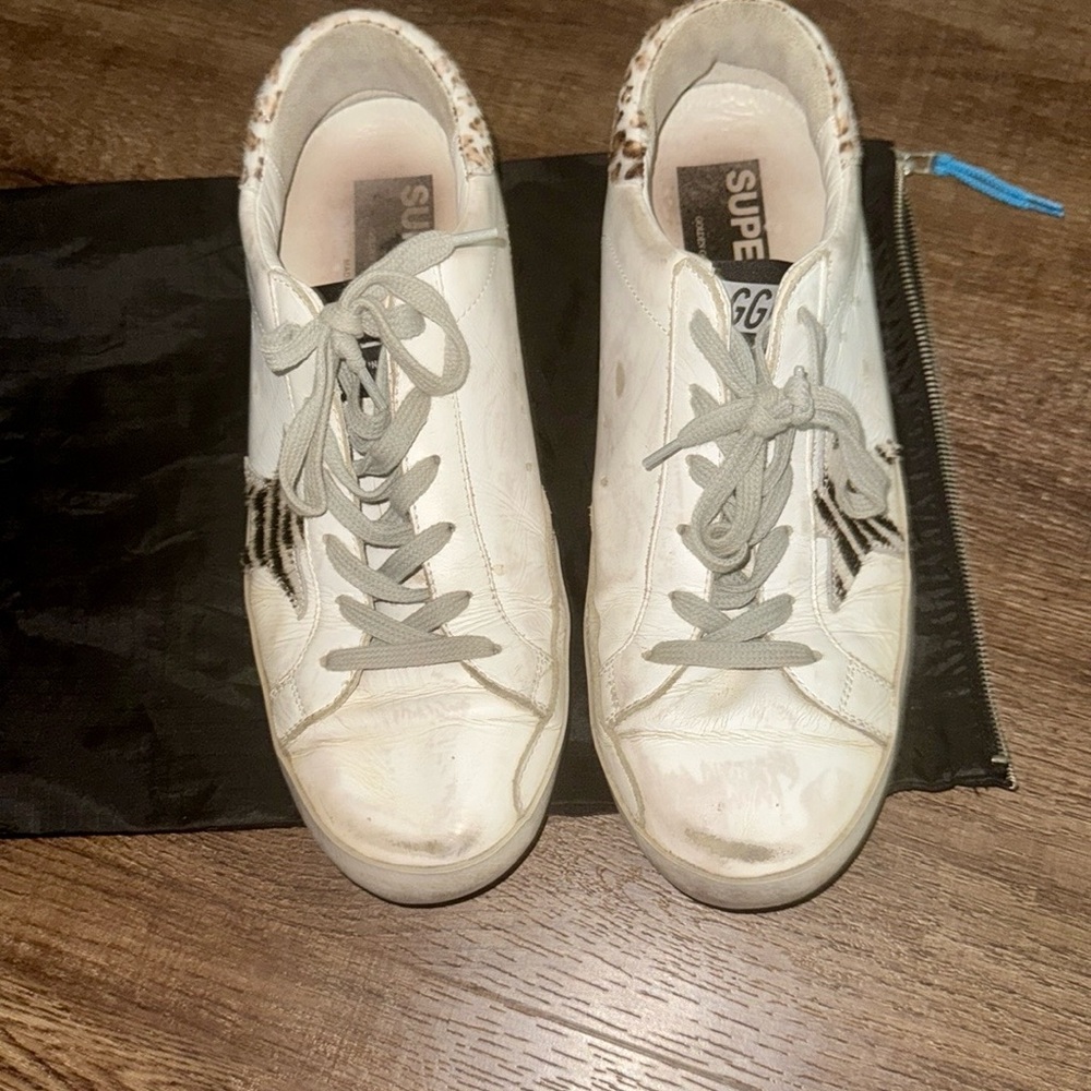 Golden Goose White and Black Sneakers - Picture 5 of 6